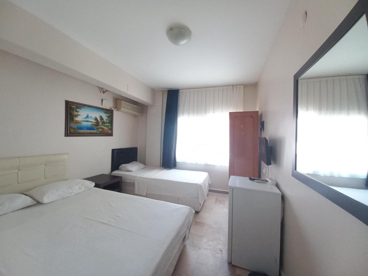 Blue Otel Çeşme Εξωτερικό φωτογραφία
